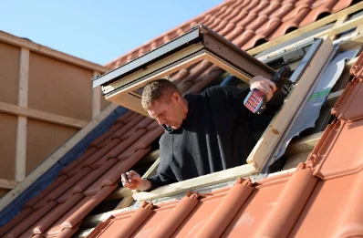 Pose de fenêtres de toit Velux à Péronville